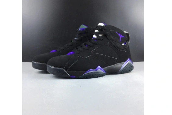 304775-053 RAY ALLEN RETRO BUCKS AIR 304775-053 JORDAN 7 0320